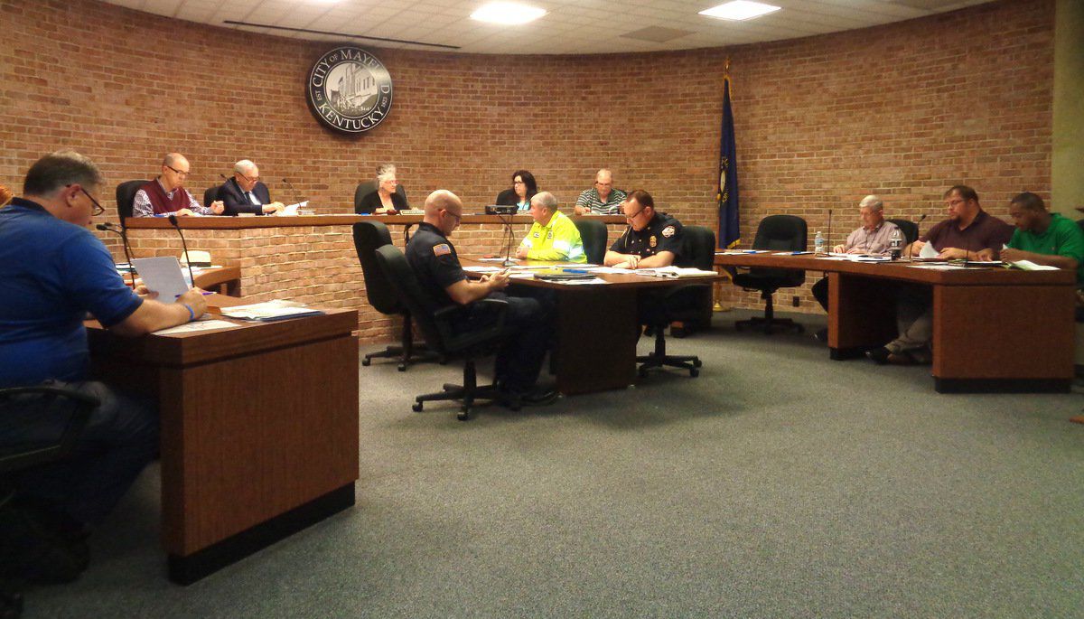 City council approves equipment, unbudgeted parks expenses